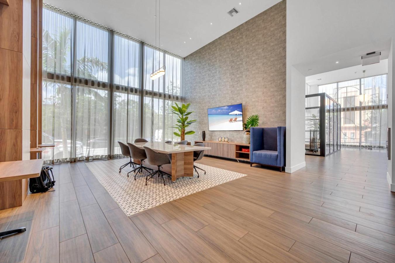 Beautiful Unit In Downtown Miami With Free Parking Apartamento Exterior foto